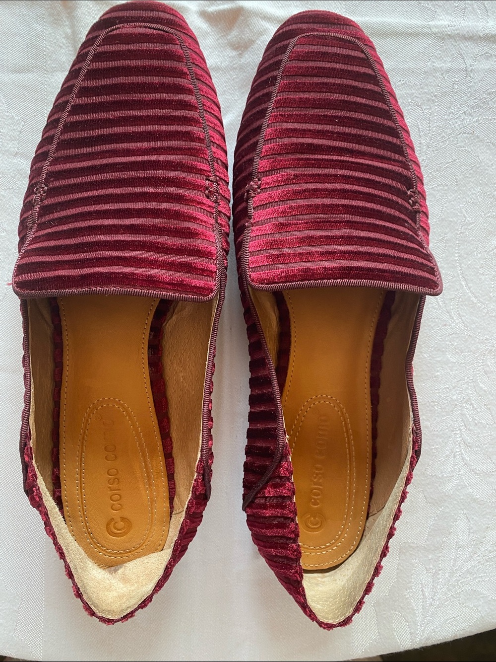 CC Corso Como Chrissa Burgundy Velvet Leather Sole Loafers Size 10
